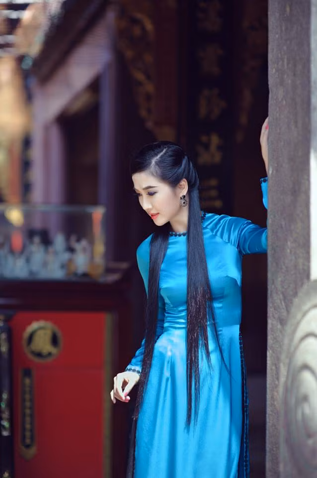 Hot girl U30 tre dep dien canh giat do gay sot mang-Hinh-10