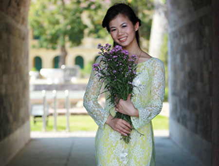 Sau 5 năm học tập ở Học viện Cảnh sát, Đặng Thị Thủy đã vinh dự được nhận 28 bằng khen, giấy khen các loại. Không chỉ học giỏi, Thủy còn tham gia các cuộc thi khoa học, viết chuyên đề và đạt rất nhiều giải thưởng trong các cuộc thi: Giải nhất cuộc thi “Olympic triết học”; “hội thi Olympic Tìm hiểu tư tưởng Hồ Chí Minh và kể chuyện tấm gương đạo đức Hồ Chí Minh”, “cuộc thi văn hóa ứng xử”…