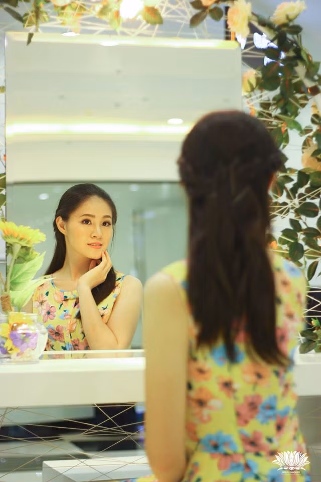 "Cá nhân mình, những gì được trải nghiệm ở vòng sơ khảo cuộc thi Miss FU, cho đến khi lọt vào top 13 và sinh hoạt tại ngôi nhà chung Lumos, tất cả đã kéo mình đến gần hơn với giấc mơ trở thành một người đặc biệt của mình. Cô gái ít nói, trông lúc nào cũng lạnh lẽo cô lập đó, cô ấy thi Miss FU, đã phấn đấu hết mình để trở thành một người đặc biệt trên sân khấu. Không có gì là không thể!", Bảo Ánh chia sẻ.