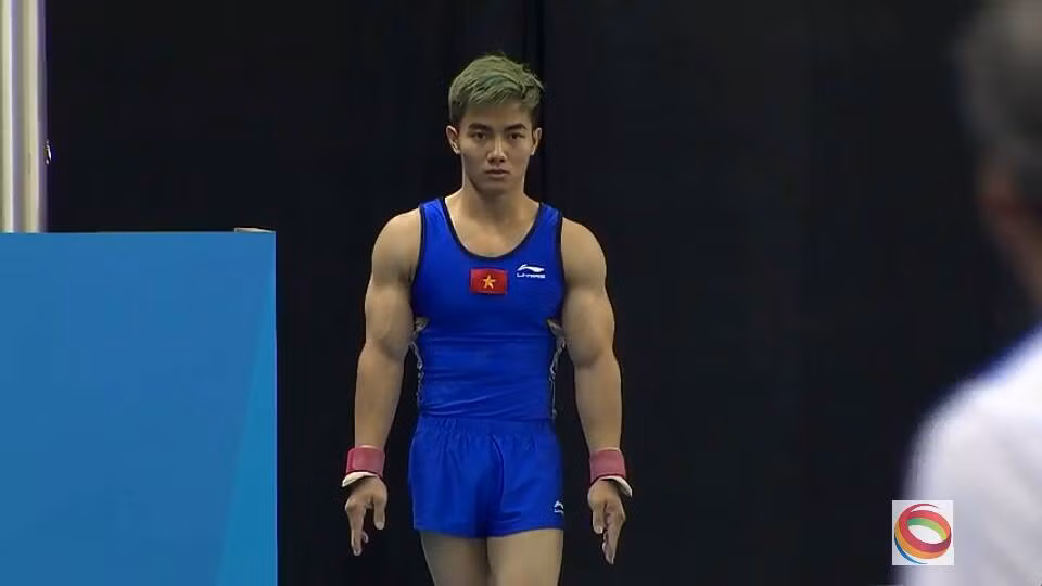 Hotboy TDDC VN lot top VDV quyen ru nhat SEA Games 28