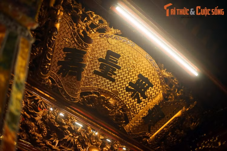 Đầu thời Tây Sơn, Đồng Thiên quán được dời sang thôn An Thái, ở vị trí đình Yên Thái ngày nay (số 8 ngõ Tạm Thương). Trên khu nền quán cũ, dân làng Kim Cổ đã dựng ngôi đền thờ Linh Nhân Hoàng Thái hậu Ỷ Lan.