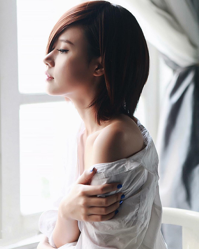 Sau chuyện tình duyên lận đận, Midu tập trung trở lại các hoạt động nghệ thuật qua phim Tôi là Lụa, Mẹ chồng và xuất hiện trên hàng ghế đầu tại nhiều show thời trang. Trong một bài phỏng vấn, cô tâm sự rằng phụ nữ tuổi 30 trưởng thành về mọi mặt, vì vậy cô không quá vội vàng trong tình yêu.