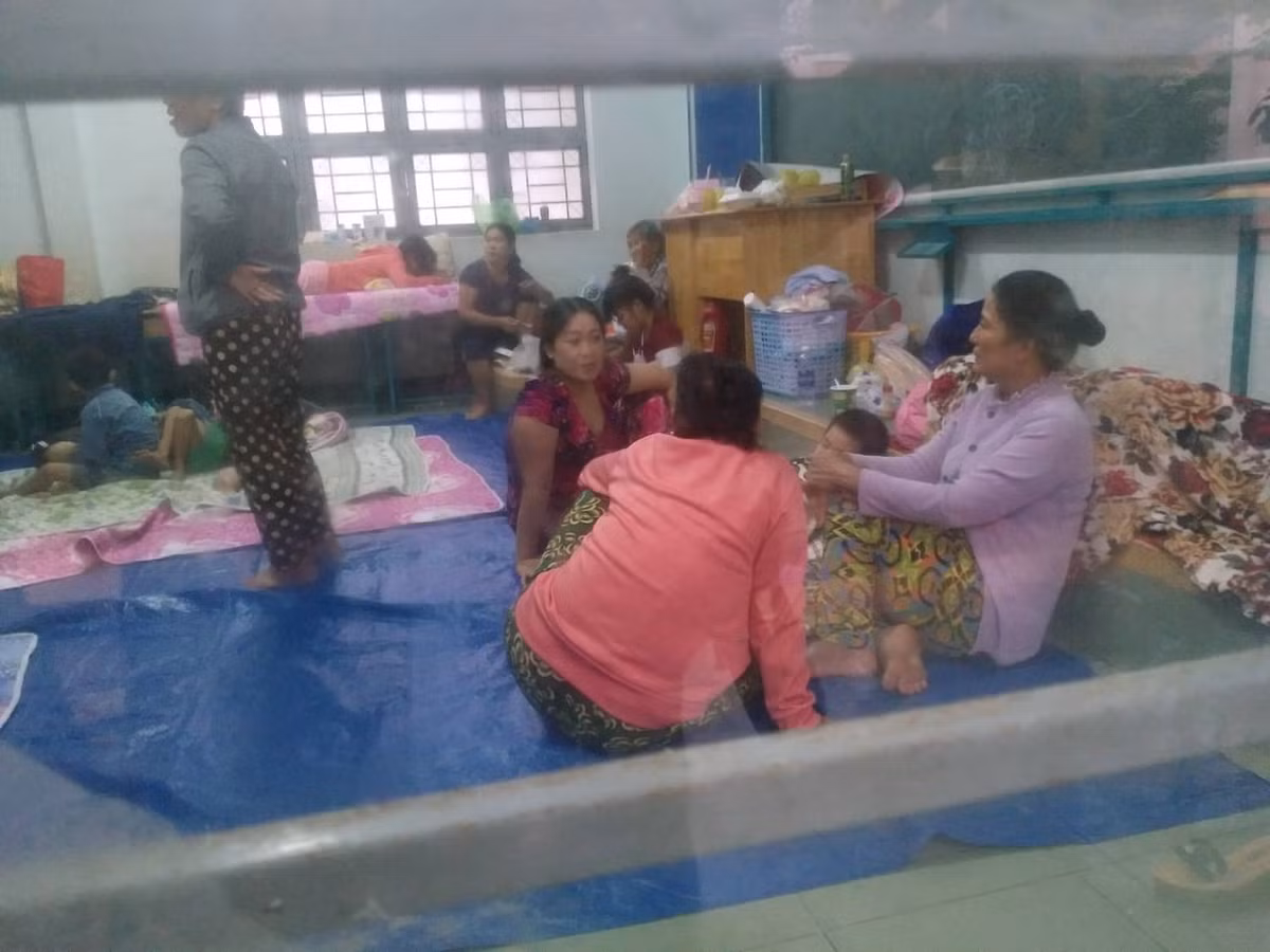 Người dân vùng ven biển của TP HCM “thất thần” trước bão số 9 Nguoi dan vung ven bien cua TP HCM “that than” truoc bao so 9