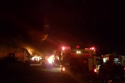 Doc gi hom nay 30/11: Thuc hu vu thanh nien bi chem cut tay giua pho-Hinh-4