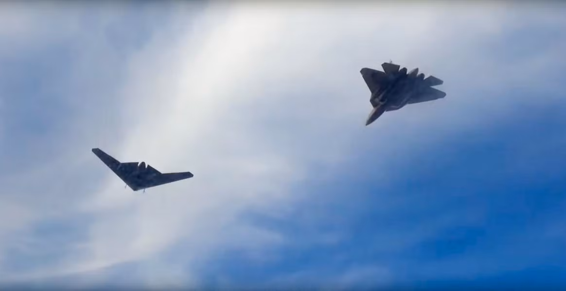 Việc nghiên cứu hệ thống liên lạc giữa chúng mang tới cơ hội để phía Ukraine nhận biết hai phương tiện này từ xa thông qua các hệ thống trinh sát thụ động, từ đó lên phương án đón lõng và tiêu diệt.