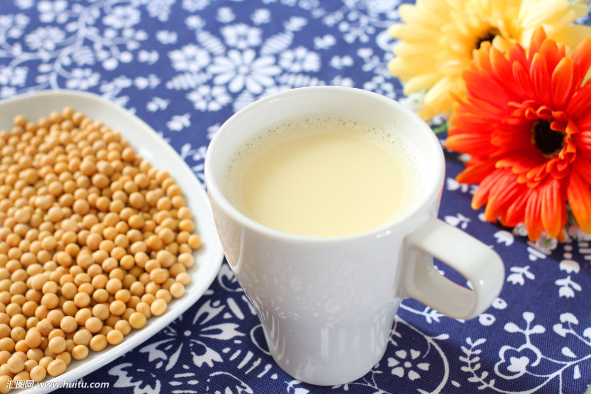 Đậu nành có vị tanh của đậu nành, cá có vị tanh của cá nếu tách rời hai thực phẩm này ra thì bé sẽ không thích ăn.