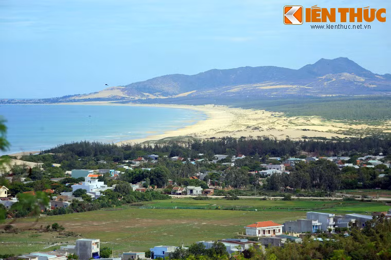 Ngày nay, chùa Ông Núi là một trong những điểm đến nổi tiếng nhất dành cho du khách tới Bình Định.