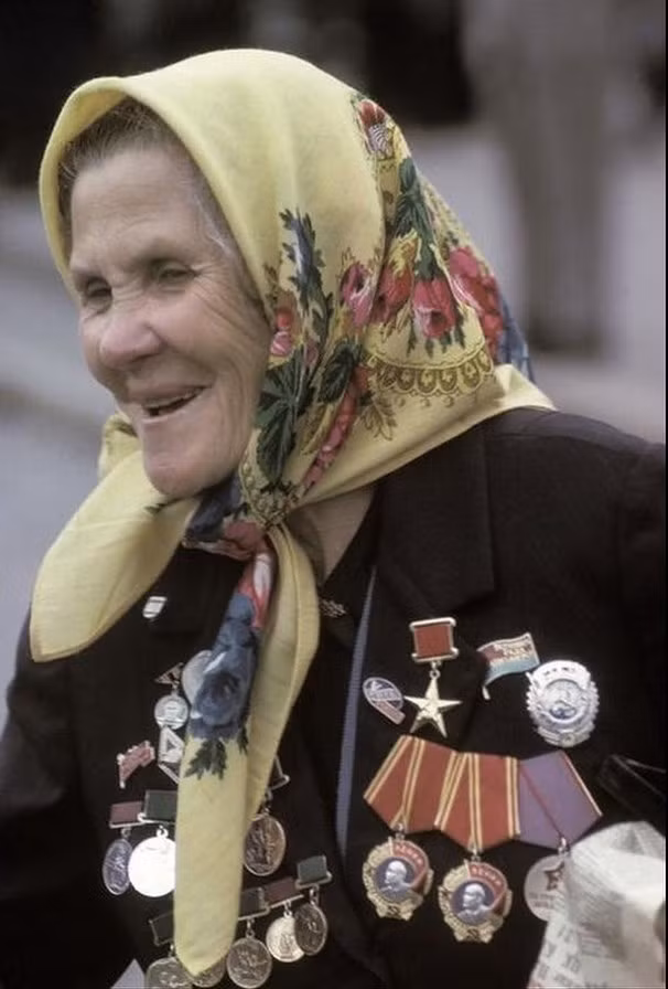 Anh hùng lao động Nadezhda trong một buổi lễ ở Moscow.