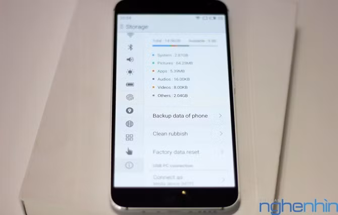 Giao diện cài đặt (setting) cũng khác biệt so với những mẫu smartphone android khác trên thị trường.