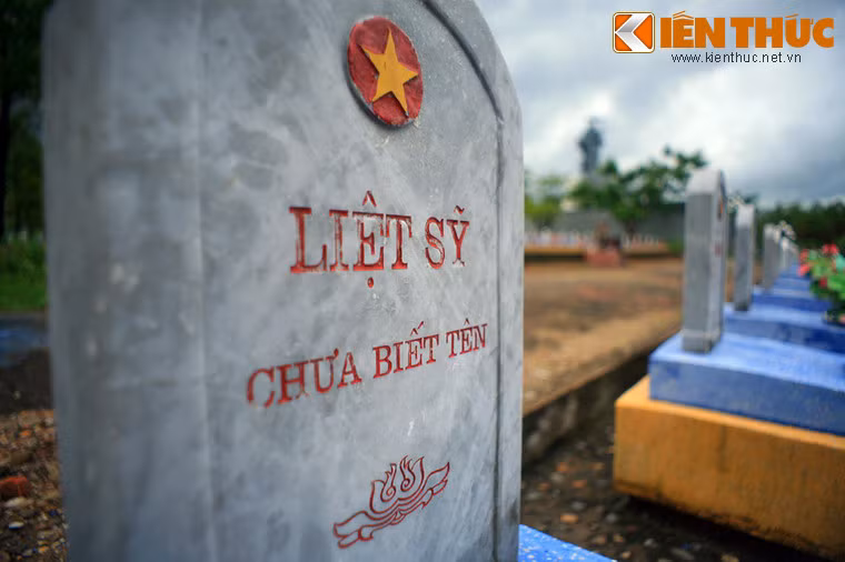 Khi hoàn thành, nghĩa trang có tổng diện tích là 13 ha, quy tụ gần 9.500 mộ liệt sỹ (con số tương đối vì có những ngôi mộ tập thể). Trong đó có 3.227 mộ liệt sỹ được xác định đầy đủ tên tuổi quê quán, được mai táng theo từng tỉnh thành; có 785 mộ xác định chưa đầy đủ; còn lại chưa rõ tên tuổi.