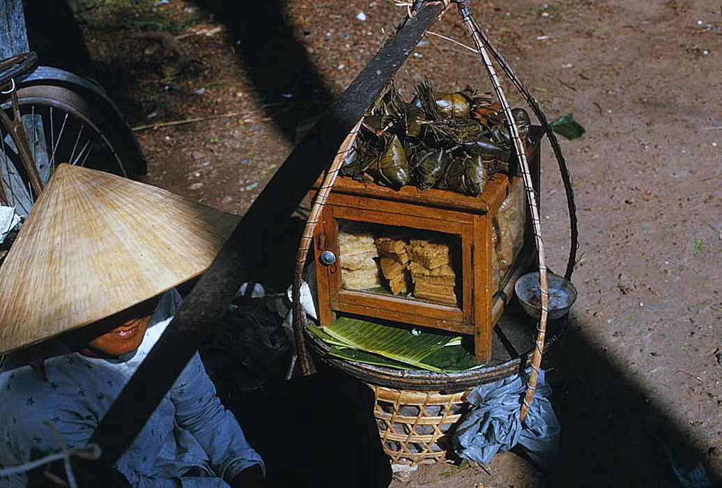 Các loại bánh dân dã...