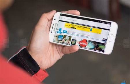 Diem danh 7 smartphone ho tro sac khong day dau bang