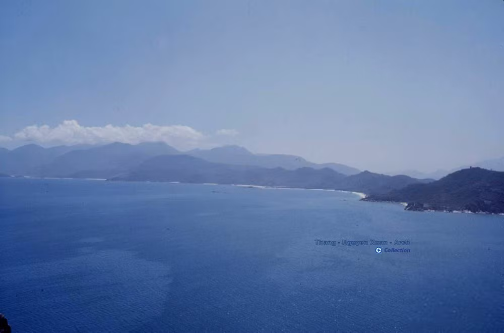 Toàn cảnh vùng vịnh Cam Ranh.