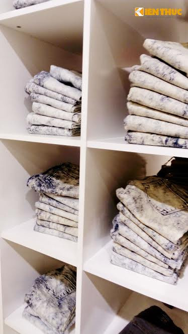 Nhiều khách hàng chọn cả buổi nhưng không tìm được mặt hàng giảm giá 30 - 50% nào phù hợp .