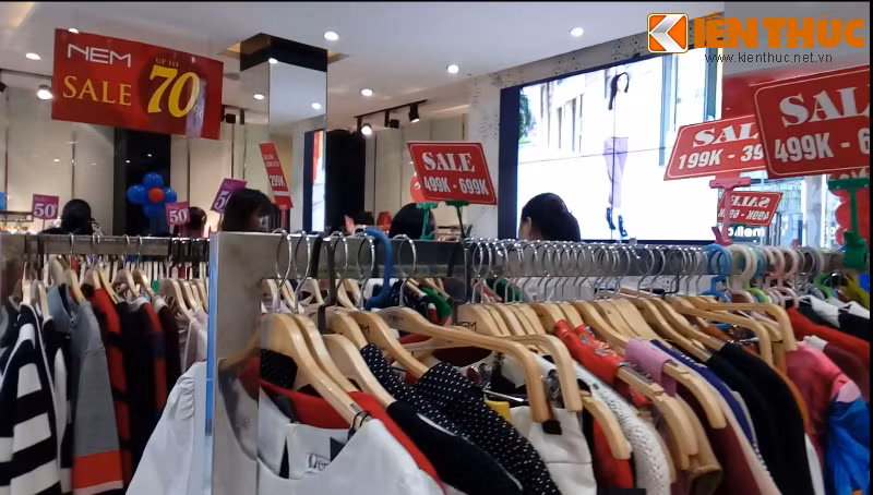 nhưng không phải ăn theo ngày Black Friday.