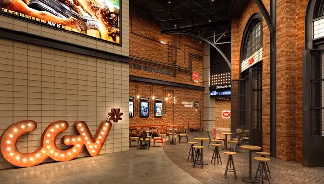 Thiết kế theo phong cách cổ điển, tại đây có rạp chiếu phim CGV lớn nhất Việt Nam, với 10 phòng chiếu và gần 2.000 ghế ngồi.