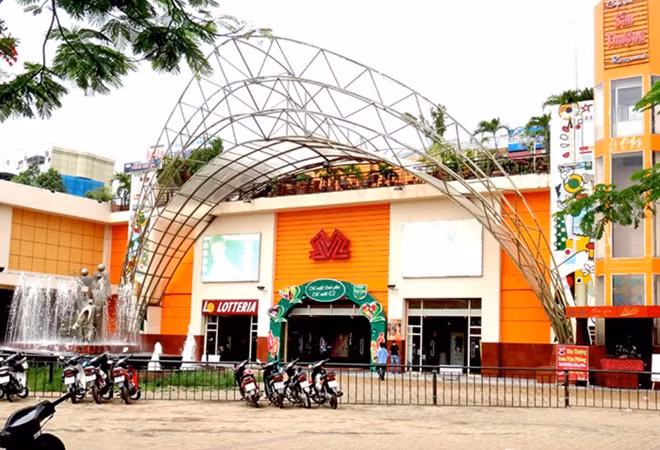 Thương hiệu Maximark do Công ty Cổ Phần Đầu Tư An Phong sáng lập. Công ty được thành lập năm 1992 với chức năng ban đầu là kinh doanh hàng tiêu dùng, thiết bị dụng cụ thể thao và dịch vụ du lịch.