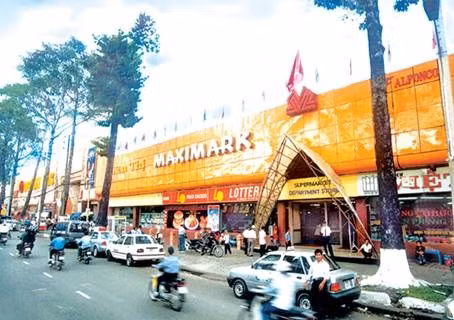 Cụ thể, trong bài trả lời phỏng vấn đợt tháng 10/2015, bà Nguyễn Phương Thảo, Giám đốc siêu thị Maximark Cộng Hòa, cho biết trong tháng 9/2015, doanh thu của siêu thị tăng từ 10-15% so với tháng bình thường, mức tăng này tương đương với cùng kỳ năm ngoái.