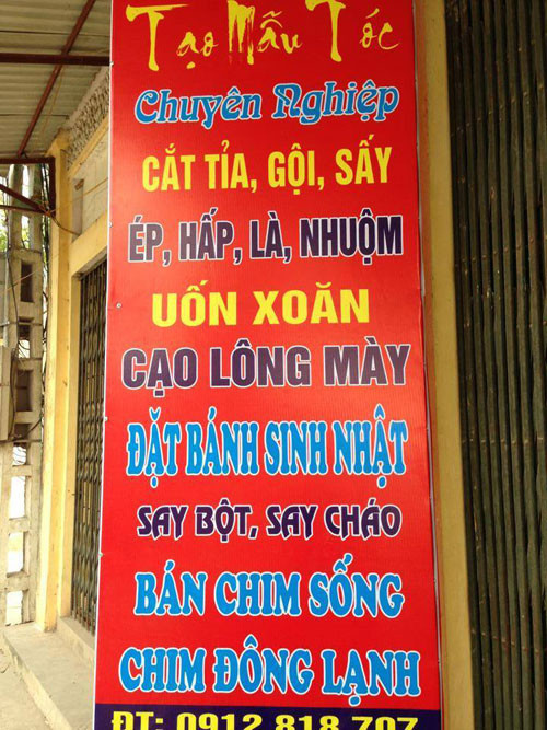 Tấm biển quảng cáo bá đạo. Một cửa hàng quá đa zi năng, từ làm đẹp đến bán đồ đông lạnh, lại sau bột, "say" cháo và làm bánh sinh nhật.