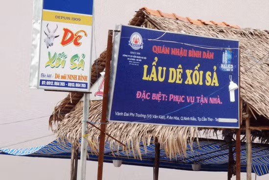 Không chỉ có tên "Lẩu dê xối sả" khác lạ, nhiều cửa hàng còn đặt tên như "Lẩu dê nóng bỏng" để tạo sự hài hước dí dỏm khi khách nhớ đến tên nhà hàng.