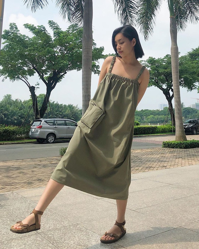 Nữ diễn viên "Mắt Biếc" thường chọn trang phục vừa quyến rũ vừa nữ tính.