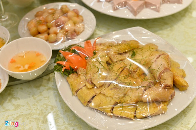 Tiết lộ với Zing.vn về bữa tiệc này, một nguồn tin cho hay Thủ tướng muốn chuẩn bị những món ăn truyền thống, mang đậm bản sắc quê hương vì cho rằng các nhà vô địch SEA Games đã có thời gian thi đấu xa nhà khá dài, chắc hẳn sẽ rất nhớ các món ăn dân tộc. Ảnh: Zing.