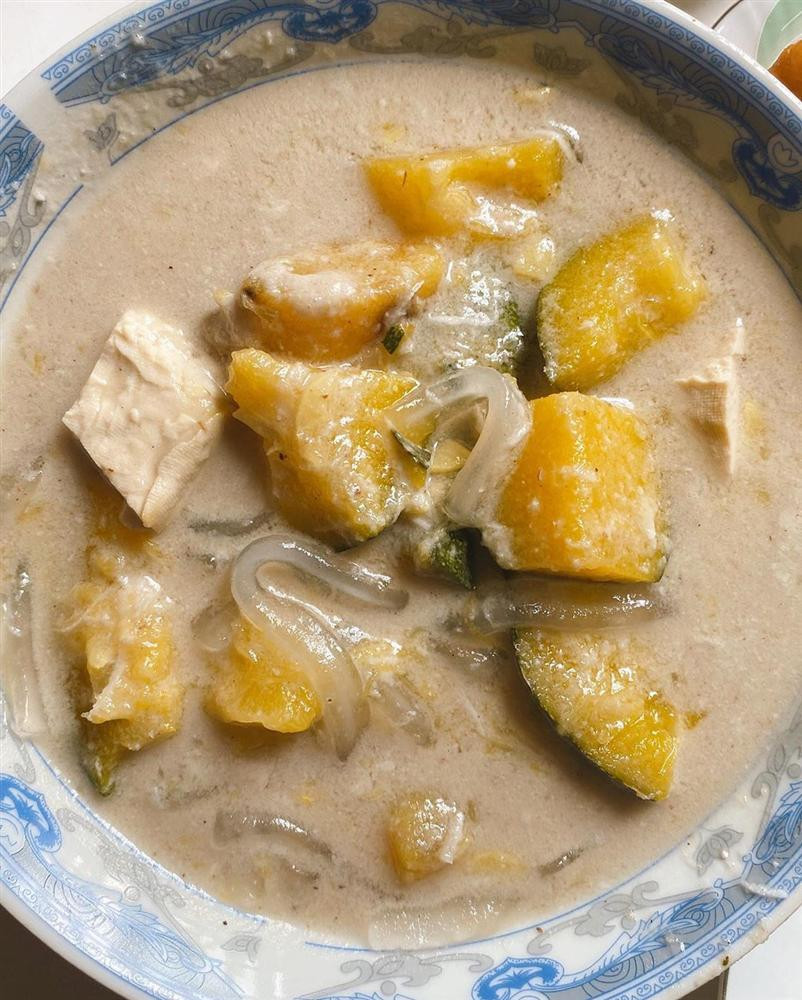 Angela Phuong Trinh khoe cuoc song binh di khi tro ve que noi-Hinh-7