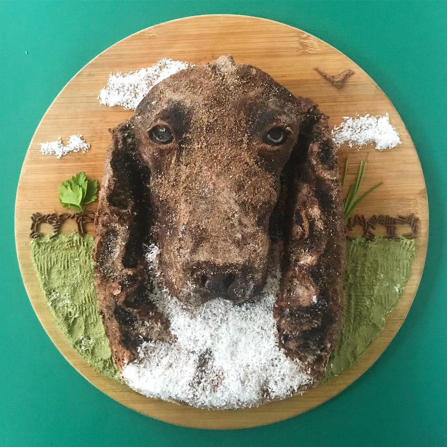 Chú chó giống thật đến giật mình này được làm từ bánh quy, bột chocolate và bột ca cao.