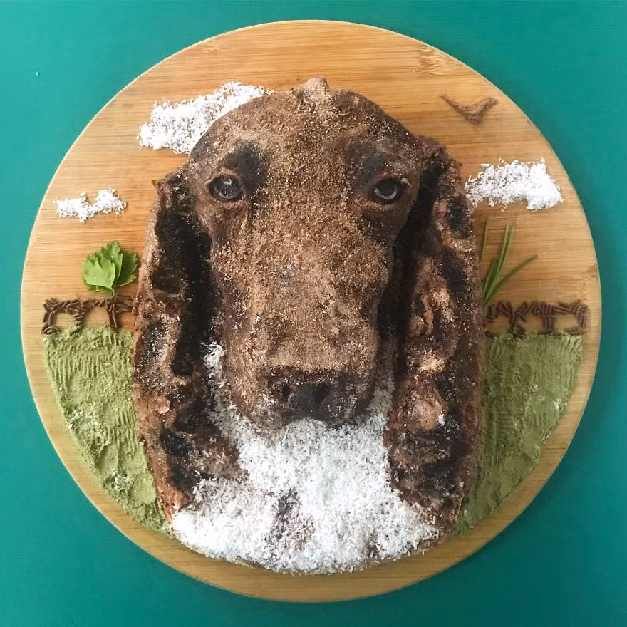 Chú chó giống thật đến giật mình này được làm từ bánh quy, bột chocolate và bột ca cao.