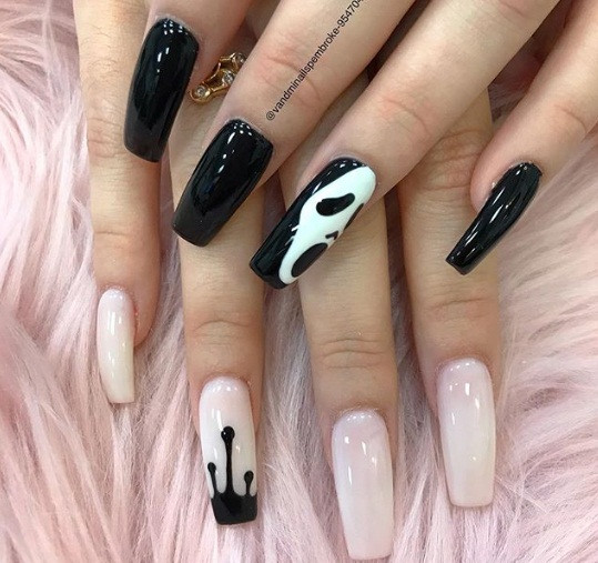 Đen và trắng là hai gam màu rất phù hợp cho dịp Halloween.