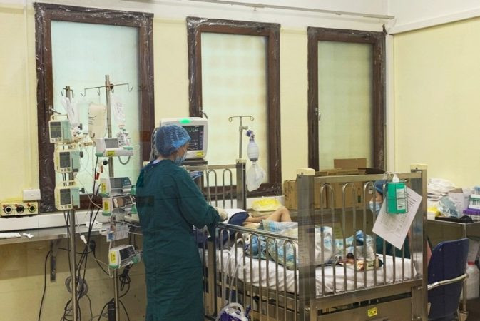 Lien tiep 2 ca ghep than thanh cong, cuu song benh nhi suy than giai doan cuoi