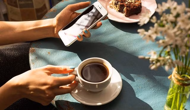 Lai xe khi bung doi khong ngo co the gay nguy hiem the nay-Hinh-2