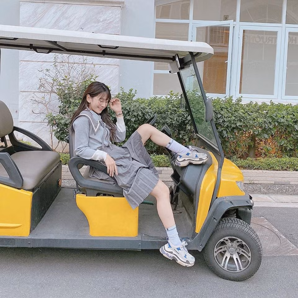 Sau những chia sẻ trên, Xuân Anh khẳng định: "Chế độ ăn uống hợp lý kết hợp tập luyện đúng cách đã giúp tôi có được vóc dáng đẹp chỉ sau 1 năm."