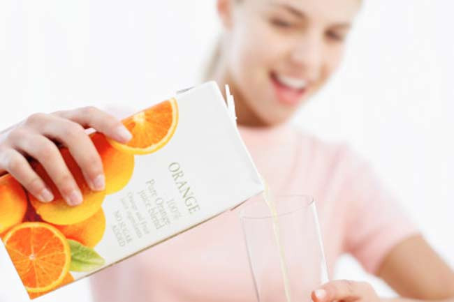 Nước cam ép: Các sản phẩm nước cam được quảng cáo là tốt cho tim mạch vì các nhà sản xuất thêm vào đó omega-3 từ một số loại cá. Một số hãng sử dụng vitamin D từ nhau thai cừu.