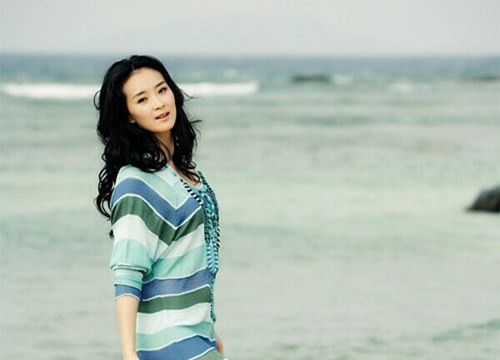 Xông hơi sẽ giúp loại bỏ những chất bẩn bám vào lỗ chân lông, giúp da trở nên thoáng khí, hồng hào sau khi tẩy sạch mọi cặn bã và máu được lưu thông.