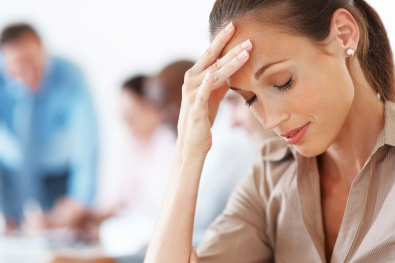 Giảm đau đầu: Các chất kháng viêm và giảm đau trong kim ngân hoa khiến loại cây này trở thành một phương thuốc tự nhiên tuyệt vời cho các căn bệnh đau đầu nặng. Hơn nữa, nó còn có tác dụng giảm các bệnh đường ruột nhờ tác dụng kháng viêm.