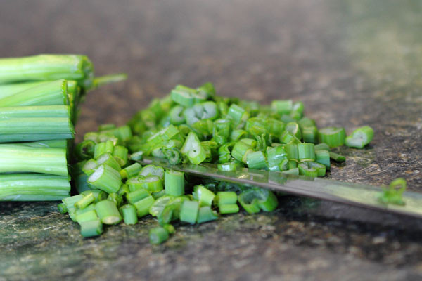 10 cong dung cua hanh la cho suc khoe it ai biet toi