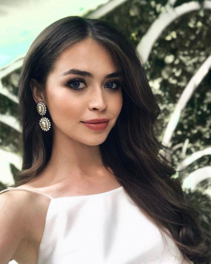 Cô hiếm khi khoe những bức ảnh gợi cảm, mát mẻ trên trang cá nhân.