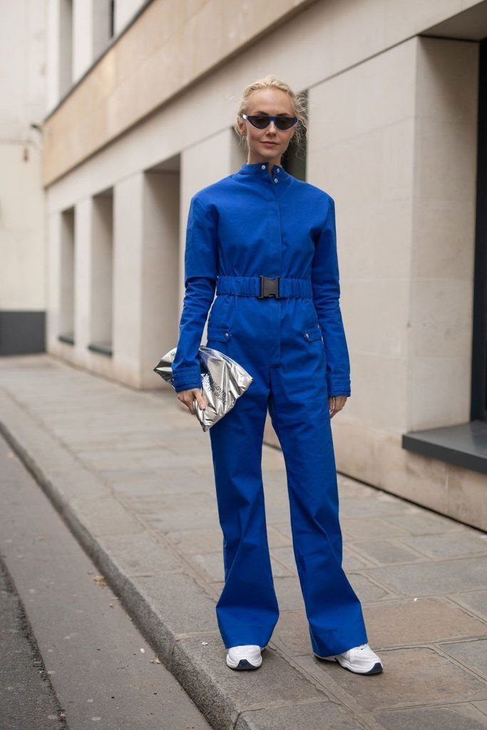 Có thể nói đây là tông màu khá dễ mặc nhưng cũng có thể khiến người mặc bị "chê" nếu không biết cách kết hợp khéo léo.