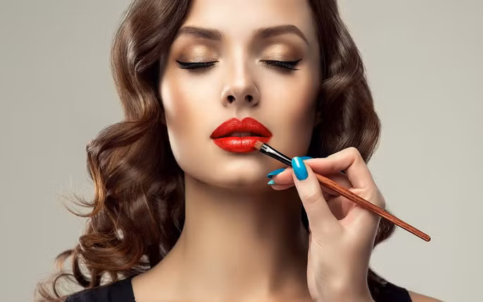 Ngo ngang cac benh kho tin tu… trang diem