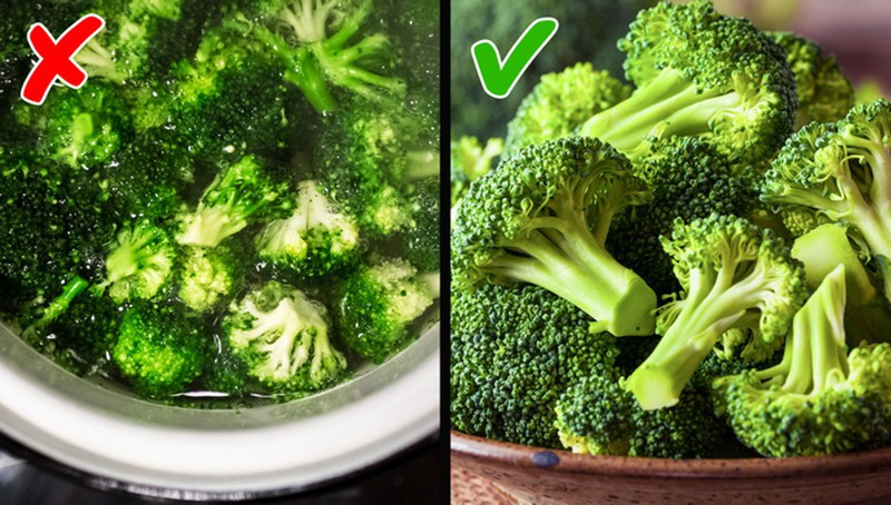 Bạn nên ăn sống súp lơ xanh, bởi luộc hoặc chiên sẽ làm mất vitamin C, diệp lục, chất chống oxy hóa và các hợp chất chống ung thư cần thiết cho cơ thể có trong súp lơ xanh. Nếu không thể ăn sống hãy hấp chín để súp lơ không bị mất đi quá nhiều chất dinh dưỡng.