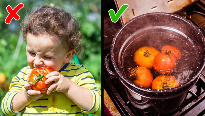 Cà chua là một trong những thực phẩm phải ăn chín để cơ thể hấp thụ được hết các chất dinh dưỡng như lycopene - giúp chống lại các khối u và bệnh tim. Các chất dinh dưỡng sẽ tăng lên nếu bạn nấu chín cà chua.