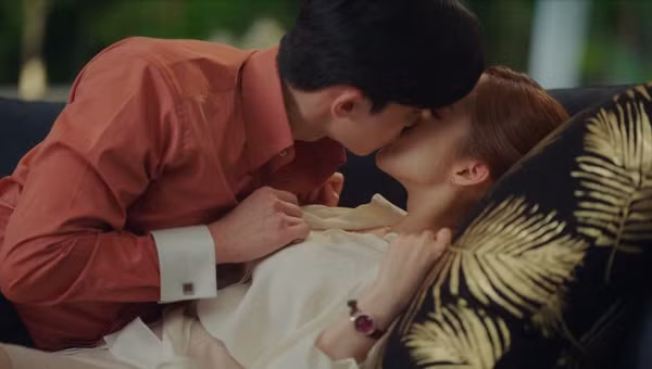 Cười ra nước mắt với đêm tân hôn "nước sôi lửa bỏng" Cuoi ra nuoc mat voi dem tan hon