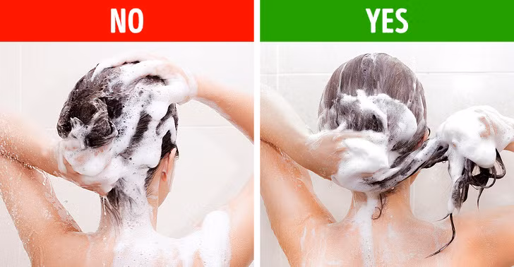 Túm tóc cao khi tóc ướt: Bạn nên thả tóc tự do khi gội đầu, tránh xoắn tóc mạnh hay buộc cao kể cả khi đang ủ tóc với dầu xả. Tốt nhất hãy massage nhẹ nhàng trong lúc gội sau đó xả sạch với nước và chờ cho tóc khô tự nhiên. Ảnh: BS. Video "Bí quyết làm đẹp của sao Việt". Nguồn: VTC.