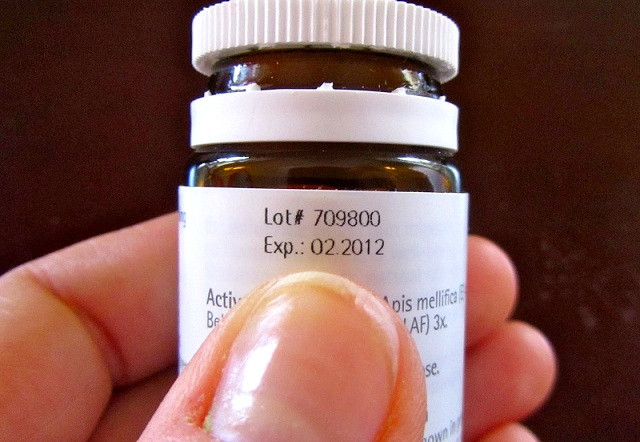 BV Nhi TW cho tre uong thuoc het han nguy hai suc khoe the nao?-Hinh-2