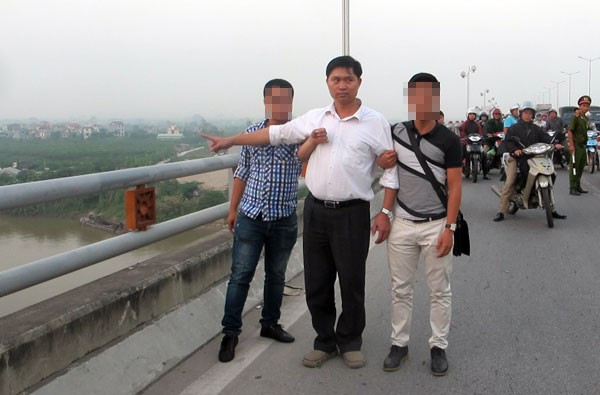 Các nhân viên thẩm mỹ viện Cát Tường (Hà Nội) đã khai nhận sau khi làm phẫu thuật nâng ngực khiến chị Huyền tắt thở. Để phi tang, những nhân viên trên đã chở xác chị Huyền lên cầu Vĩnh Tuy vứt xuống sông Hồng, sau đó đưa xe máy của chị để ở Sài Đồng để tạo hiện trường giả. Bản án 19 năm tù sau đó được đưa ra dành cho Nguyễn Mạnh Tường (chủ mưu) - bác sĩ thực hiện.