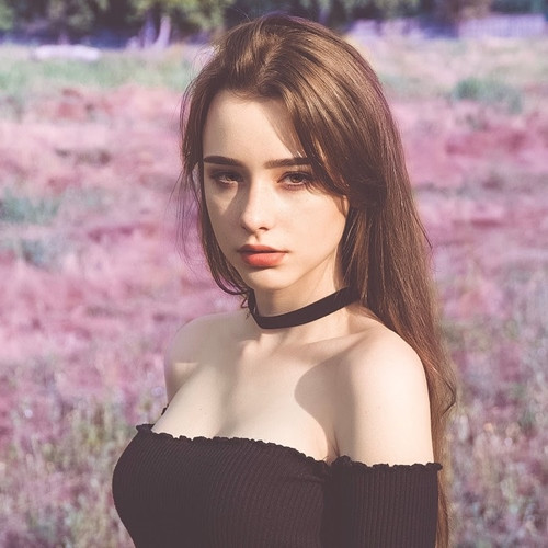 Phụ nữ Ukraine luôn cố gắng giữ vóc dáng thon thả, mảnh khảnh. Họ làm mọi thứ trong khả năng để có được thân hình cân đối nhất có thể, bất kể lứa tuổi.