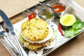 Tuy món ăn này lại không được hợp khẩu vị cho lắm nhưng hình thức khá đẹp lại là một điểm cộng cho biến tấu này. Ảnh: Internet. Video "Chế biến món ngon từ nấm đông cô". Nguồn: VTC.