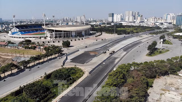 Những nơi đường đua trên phố cơ bản đã được tiến hành trải thảm nhựa mới theo tiêu chuẩn Grade 1 của giải đua F1 thế giới.