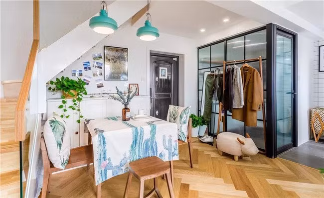 Mẫu nhà phố 2 tầng phong cách Bắc Âu đẹp lung linh đầy cá tính - Hình 2 Mau nha pho 2 tang phong cach Bac Au dep lung linh day ca tinh-Hinh-2